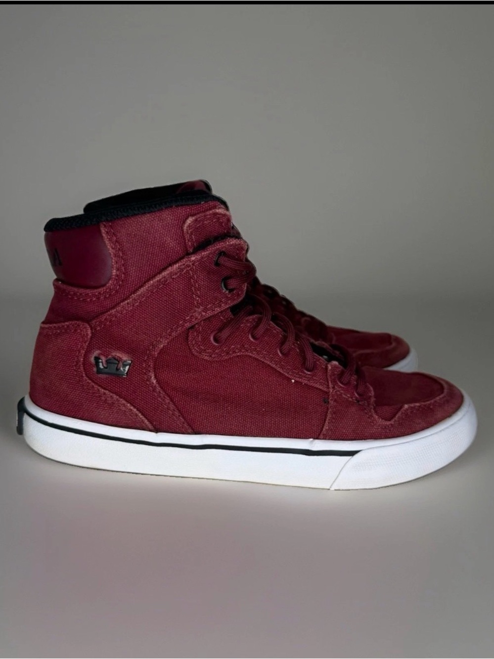 Supra Kids High-Top Sneakers in Burgundy